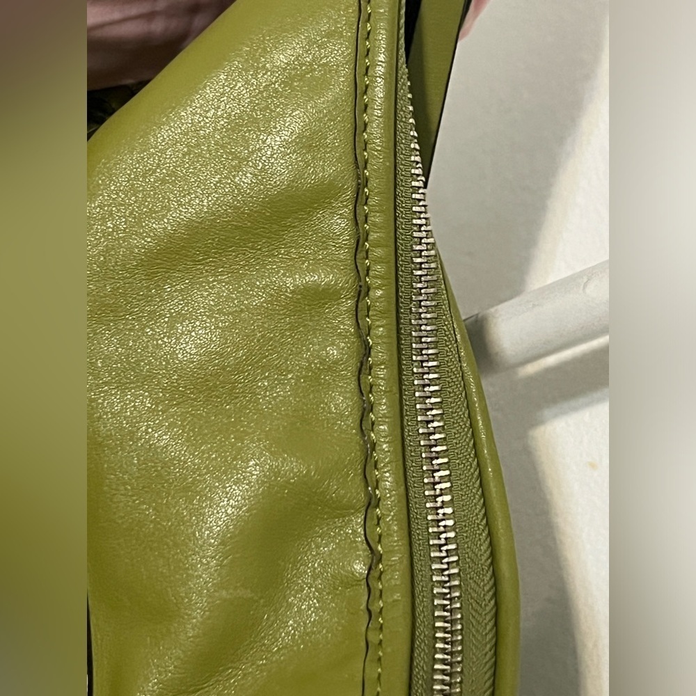 Coach Green Apple Tote/shoulder Bag EUC - Picture 2 of 5